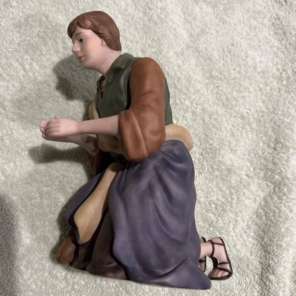 Kirkland Signature Nativity Kneeling Shepherd Replacement 75177 EUC
